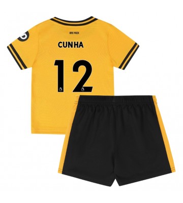 Wolves Matheus Cunha #12 Replika Babytøj Hjemmebanesæt Børn 2024-25 Kortærmet (+ Korte bukser)